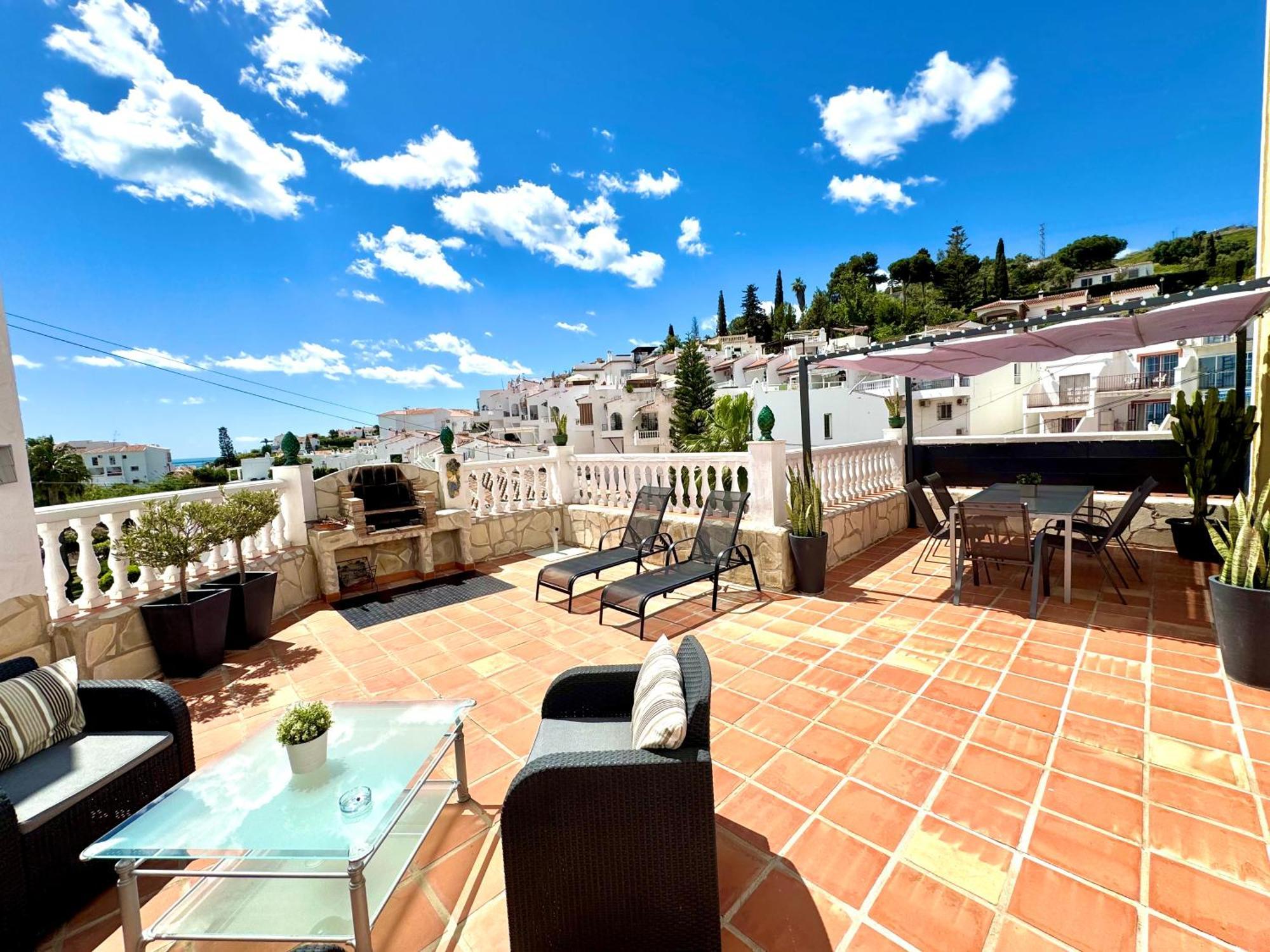 Дом отдыха Casa En Con Gran Terraza, Muy Luminosa Y En Tranquila Urbanizacion